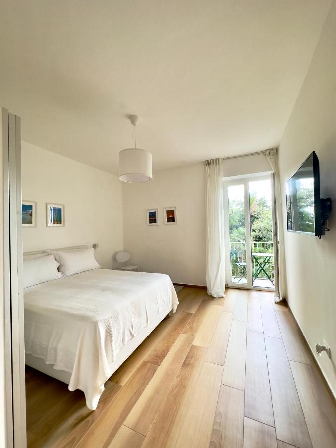 B&B Cellini Santa Maria di Castellabate Exterior foto